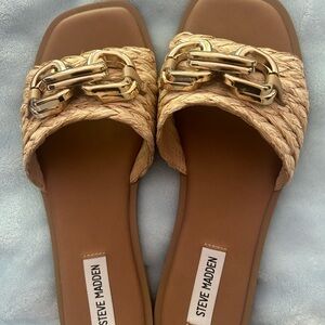 Steve Madden Tan Gold Sandals with Textured Straps